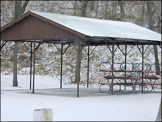 Shelter at Veteran's Memorial Park - photo by Bonnie Jo Hanson