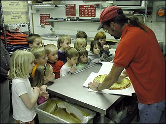Kindergarteners at Jimmy's Pizza