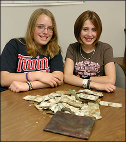 Girls found money