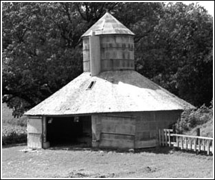 Round barn