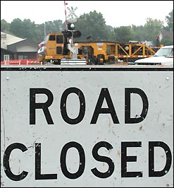 Railroad crossing closed