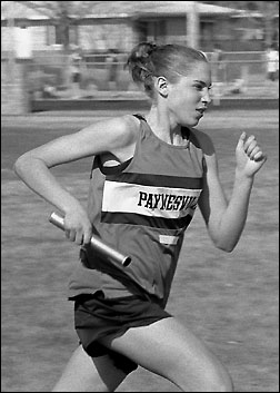 Brooke Schmitz running the relay