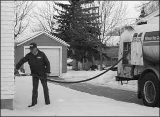 Filling fuel tank