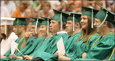 Row of 2006 graduating seniors