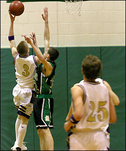 Nietfeld with the attempted block