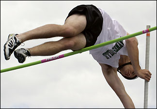 Bachman pole vaulting