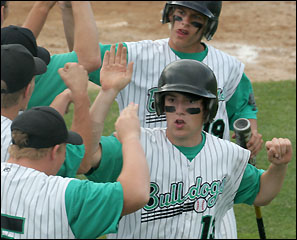 Hansen and Naujokas high five