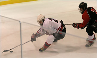 boys hockey skate